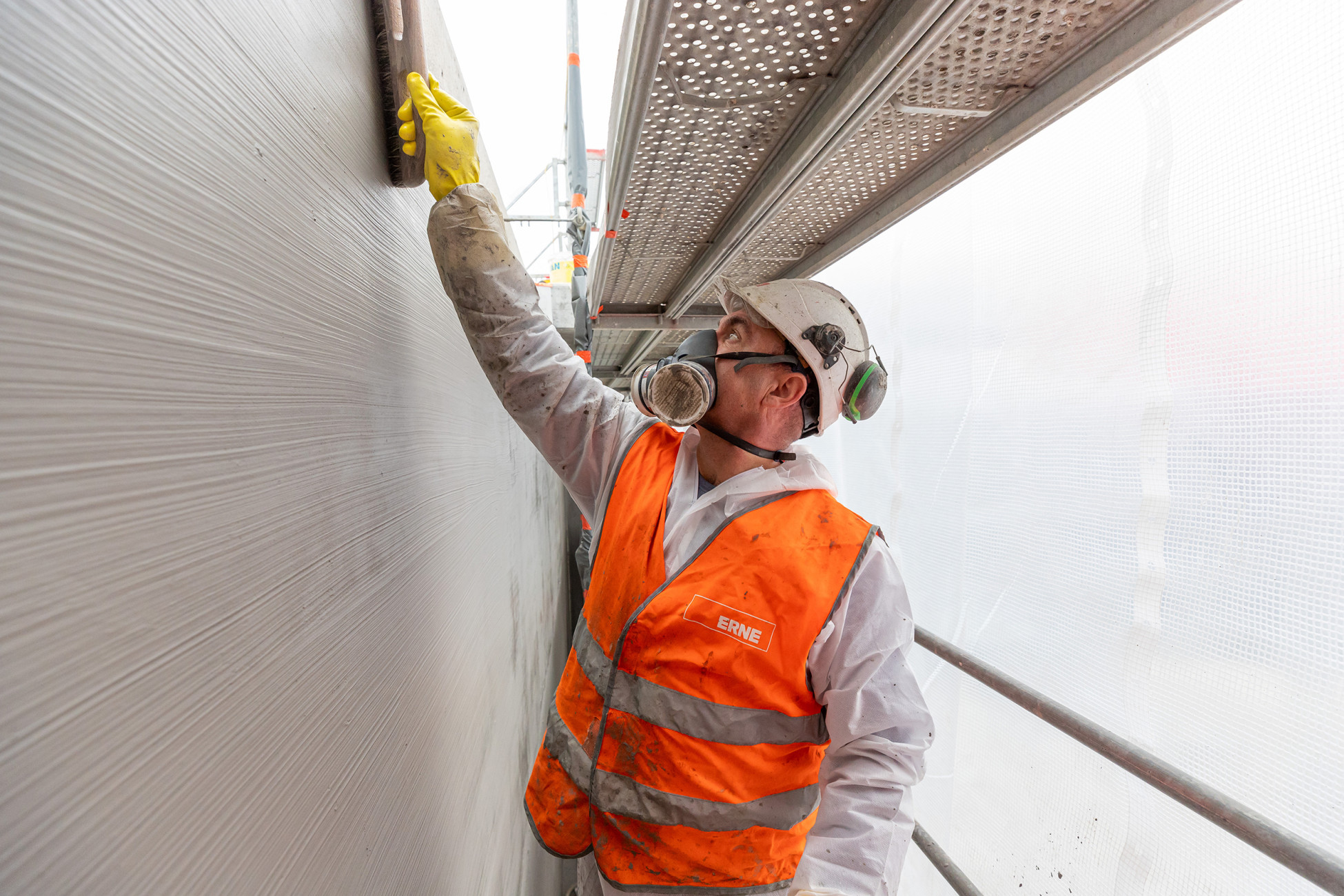 Betonsanierung ARA Bad Zurzach Neubau und Erweiterung Wände abziehen