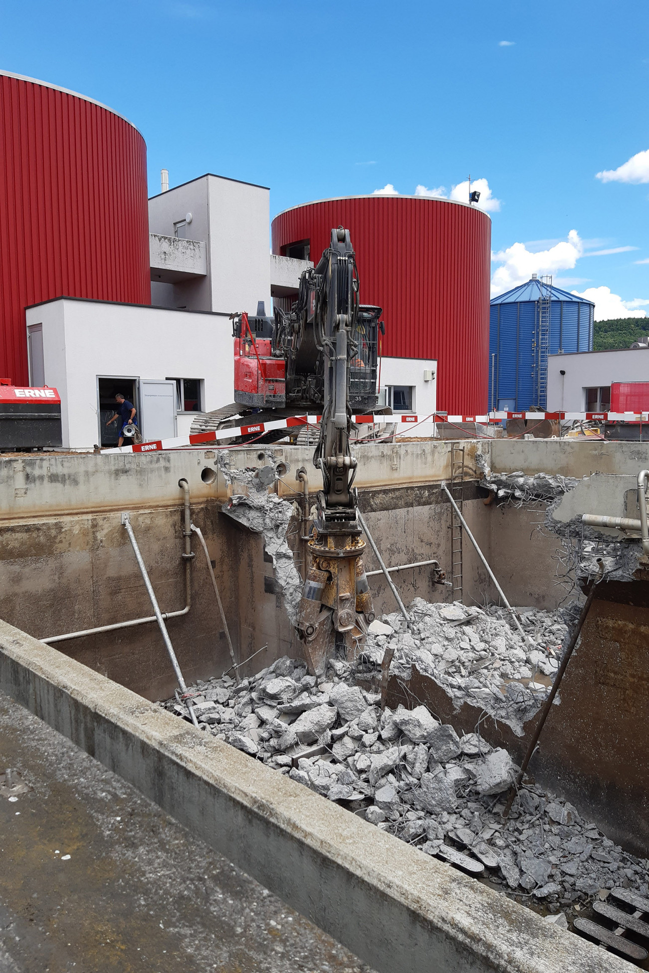 Abbruch ARA Bad Zurzach Neubau und Erweiterung altes Kombi-Becken