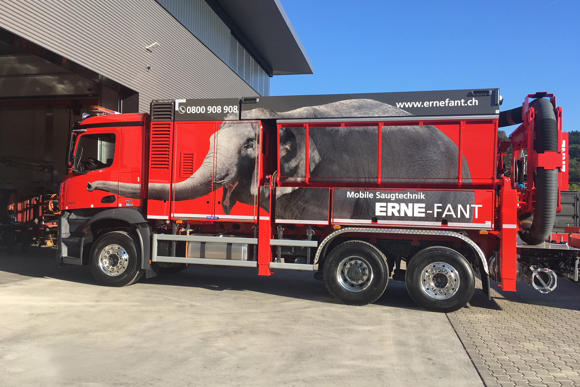 3-Achser Saugbagger, klein und wendig 